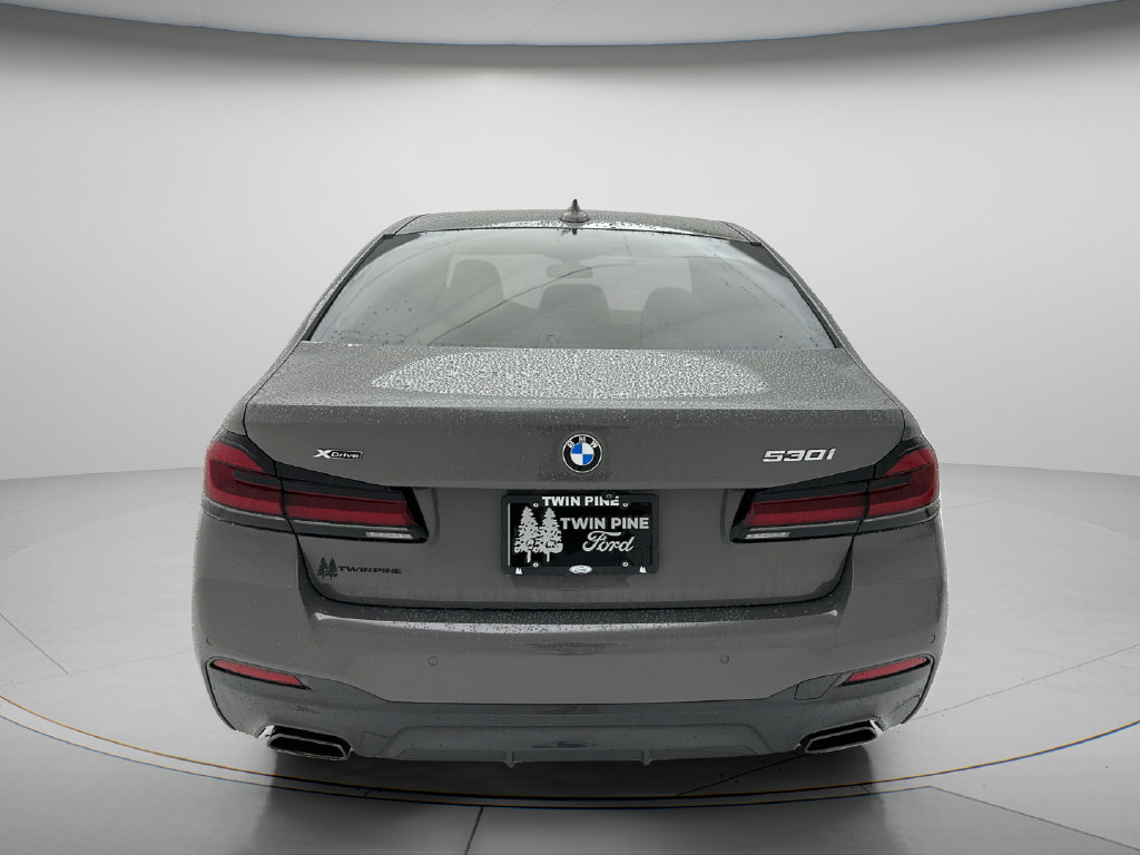 Used 2022 BMW 530i xDrive w/ M Sport Package AWD/4WD image 7
