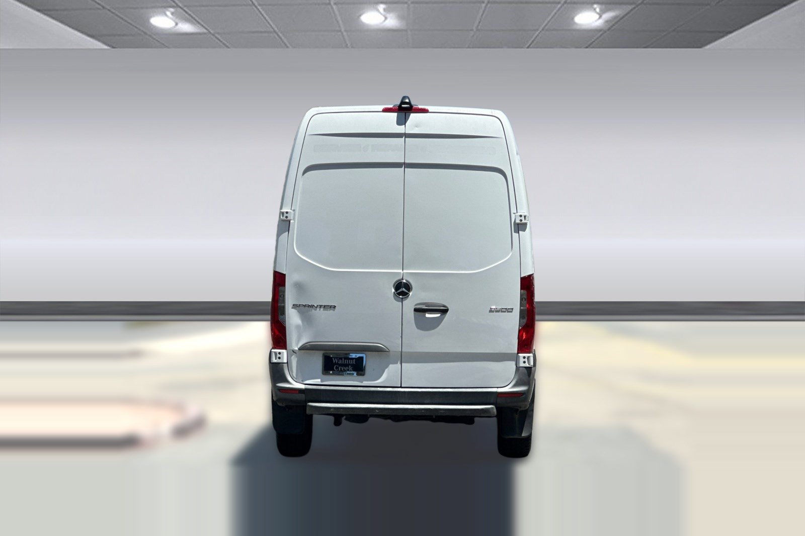 Used 2022 Mercedes-Benz Sprinter 2500 image 9