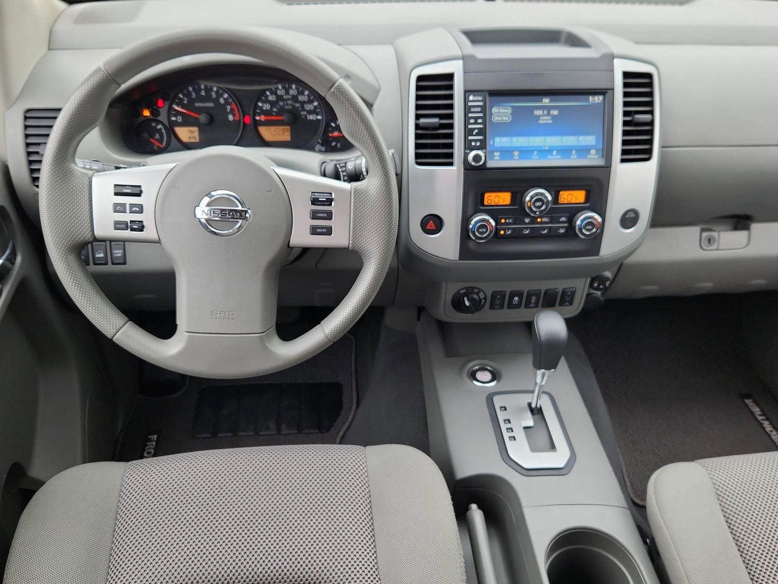 Used 2020 Nissan Frontier SV image 12