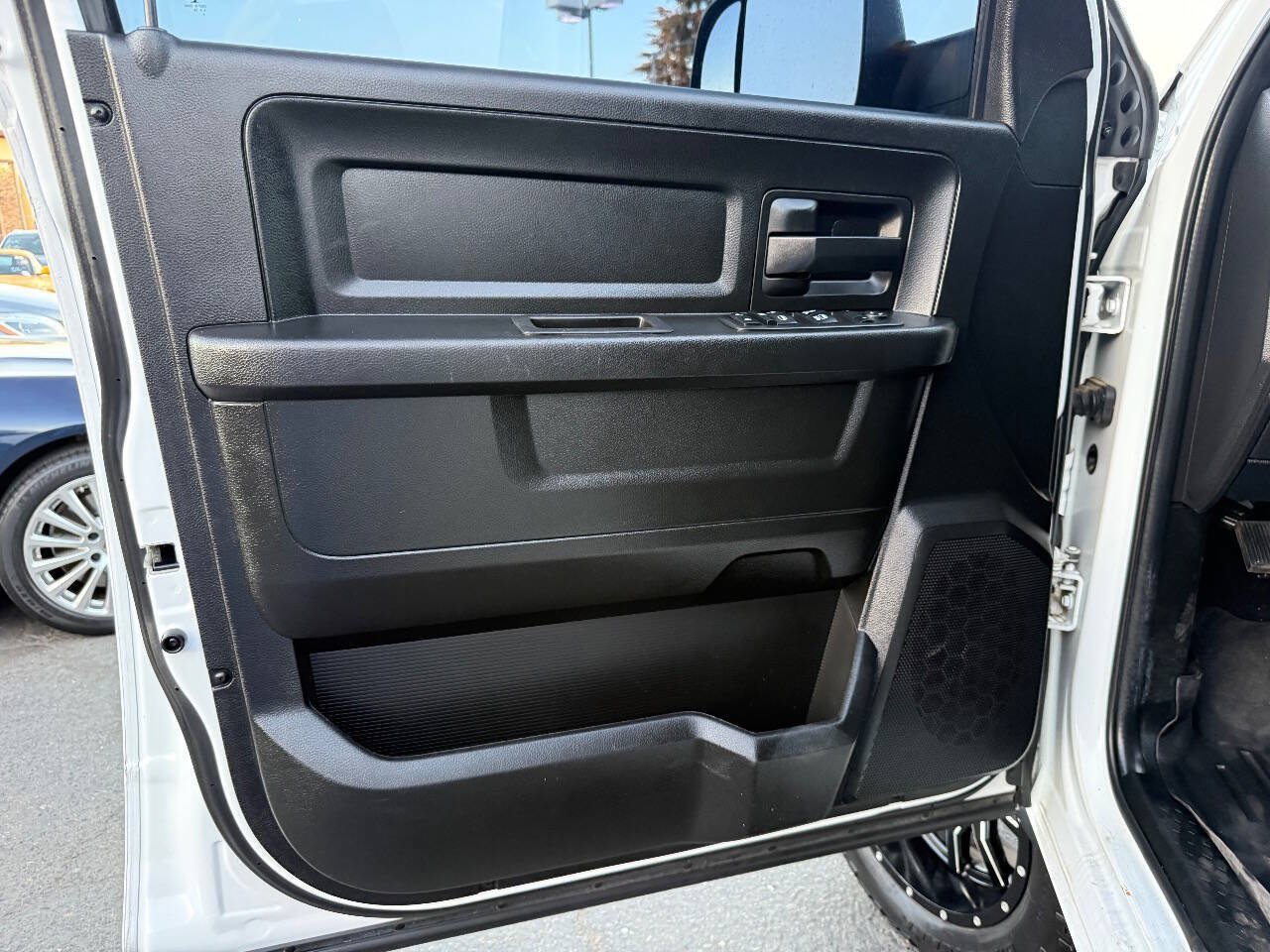 Used 2019 RAM 1500 Tradesman w/ Popular Equipment Group AWD/4WD image 10