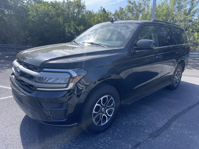 Used 2024 Ford Expedition XLT RWD image 1