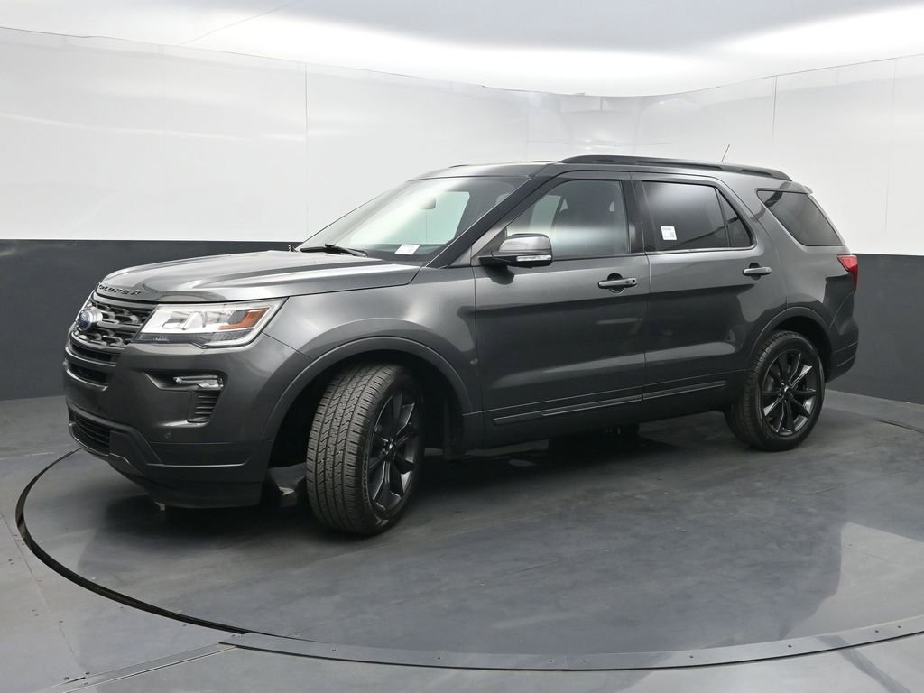 Used 2018 Ford Explorer XLT w/ Equipment Group 202A image 20