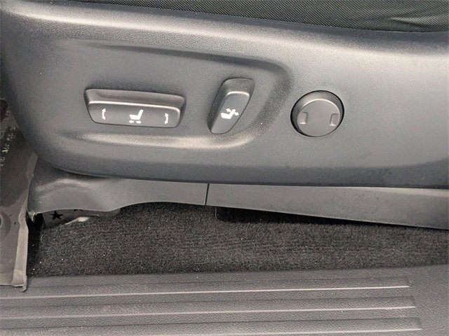 Used 2024 Toyota 4Runner TRD Off-Road image 13