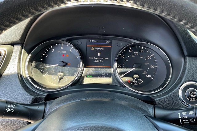 Certified 2019 Nissan Rogue SL w/ Premium Package image 14