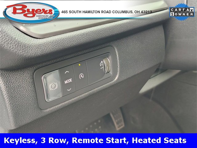 Used 2025 Chevrolet Traverse LT image 14