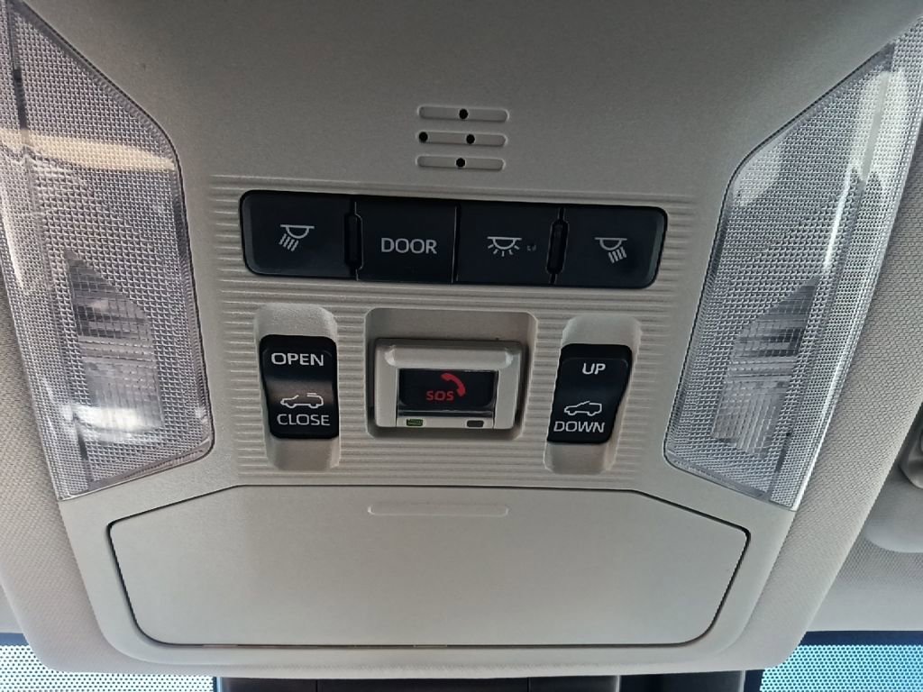 Used 2024 Toyota RAV4 XLE w/ Convenience Package image 24