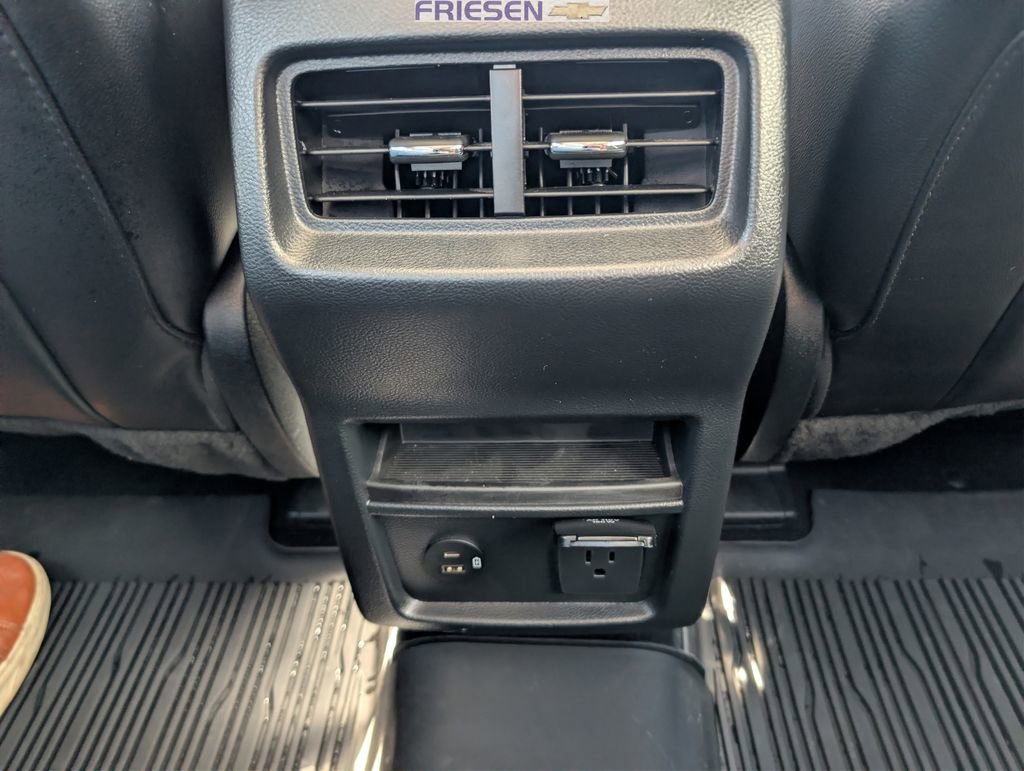 Used 2022 Ford Edge SEL w/ Convenience Package image 12