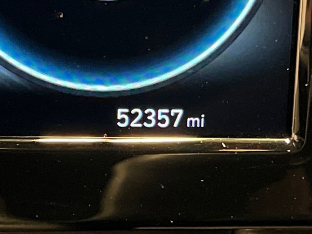 Used 2021 Hyundai Elantra SEL w/ Convenience + Premium Package image 23