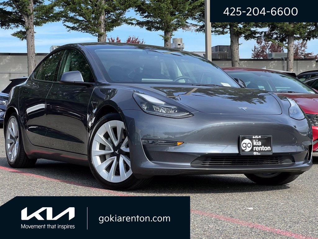 Used 2023 Tesla Model 3 Standard Range RWD image 1