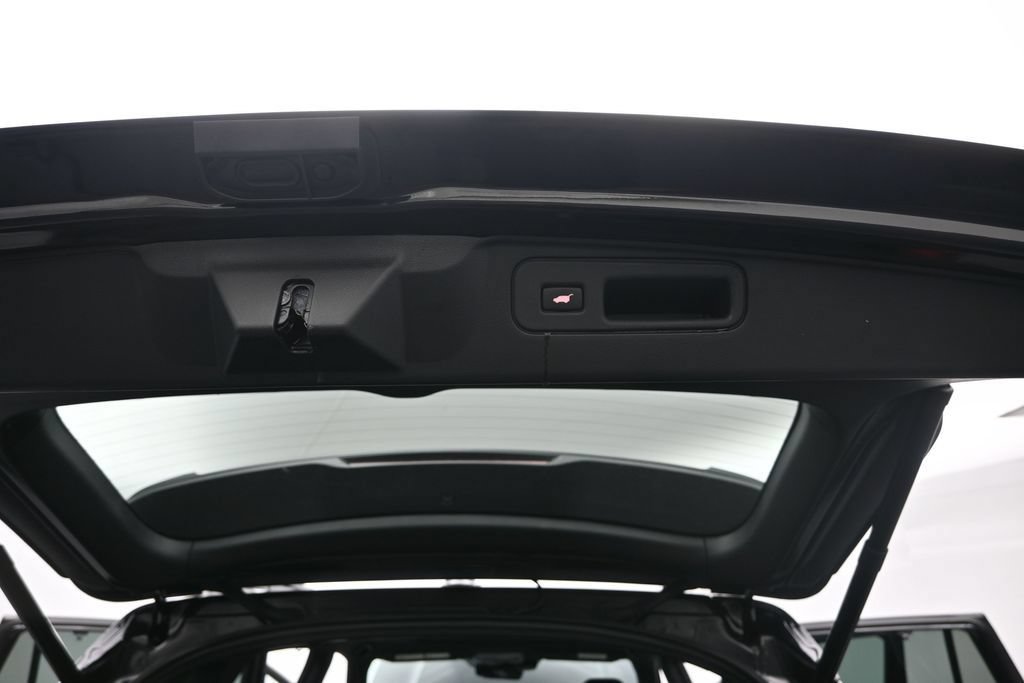 Certified 2023 Honda Passport Elite image 32