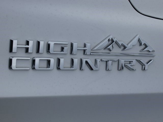 Used 2022 Chevrolet Tahoe High Country image 24