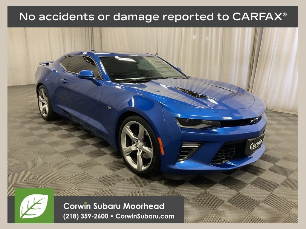 Used 2018 Chevrolet Camaro SS RWD image 1