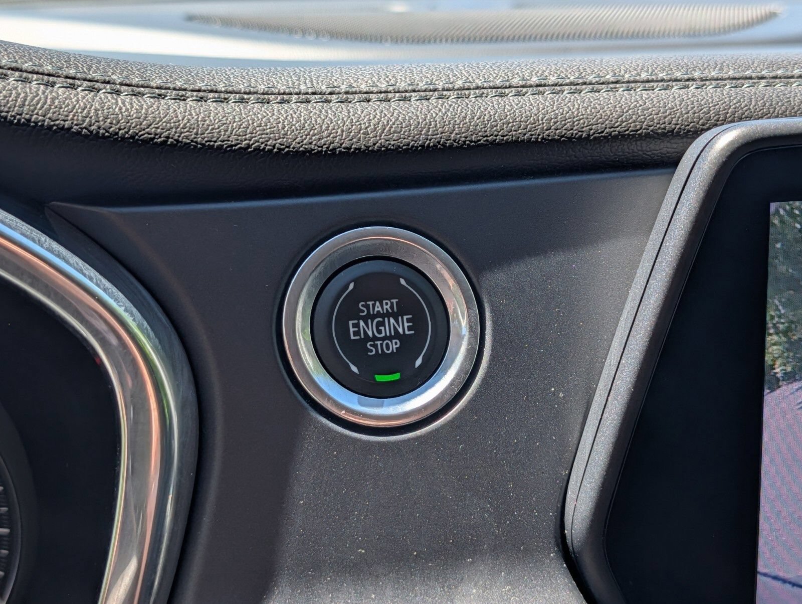 Used 2019 Chevrolet Blazer LT AWD/4WD image 6
