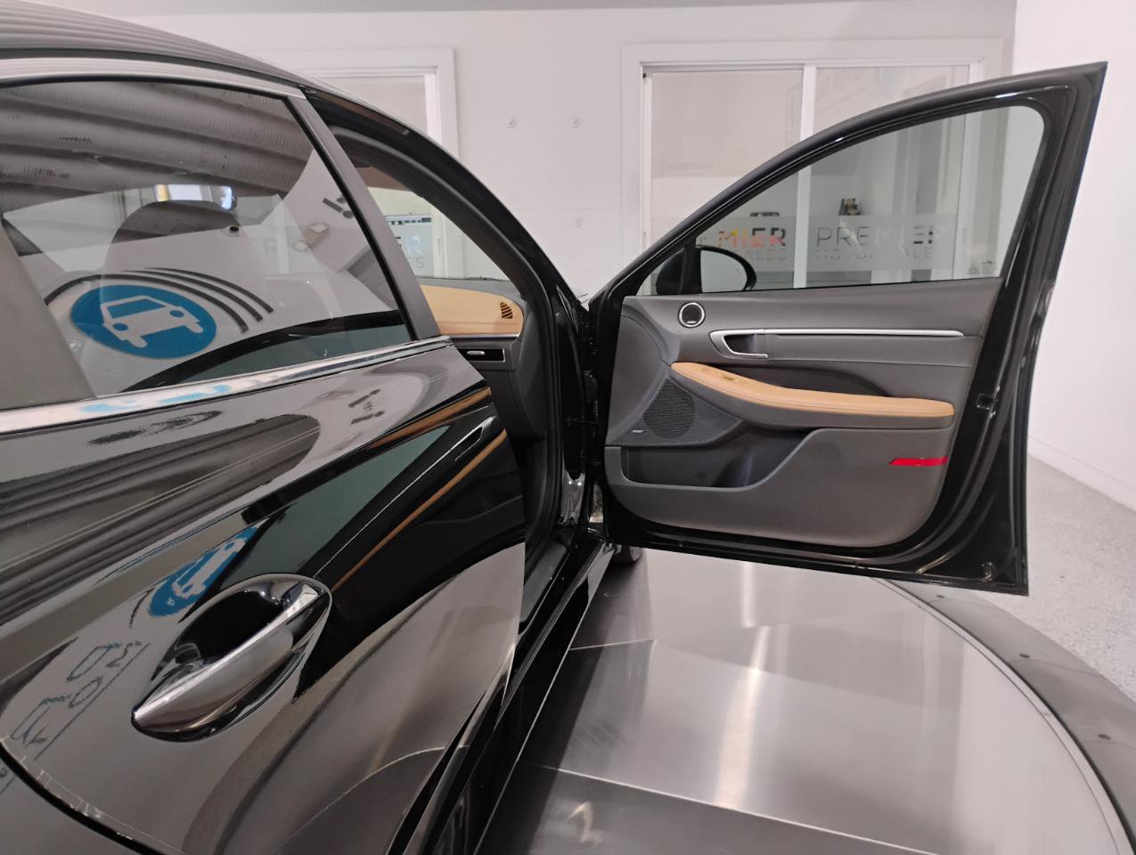 Used 2021 Hyundai Sonata Limited FWD image 37