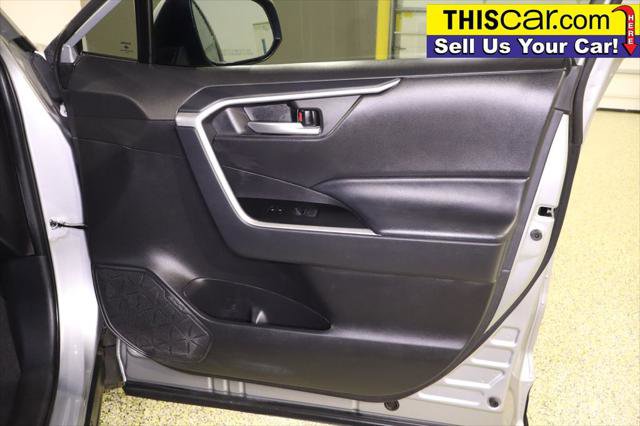 Used 2024 Toyota RAV4 XLE w/ Convenience Package image 37