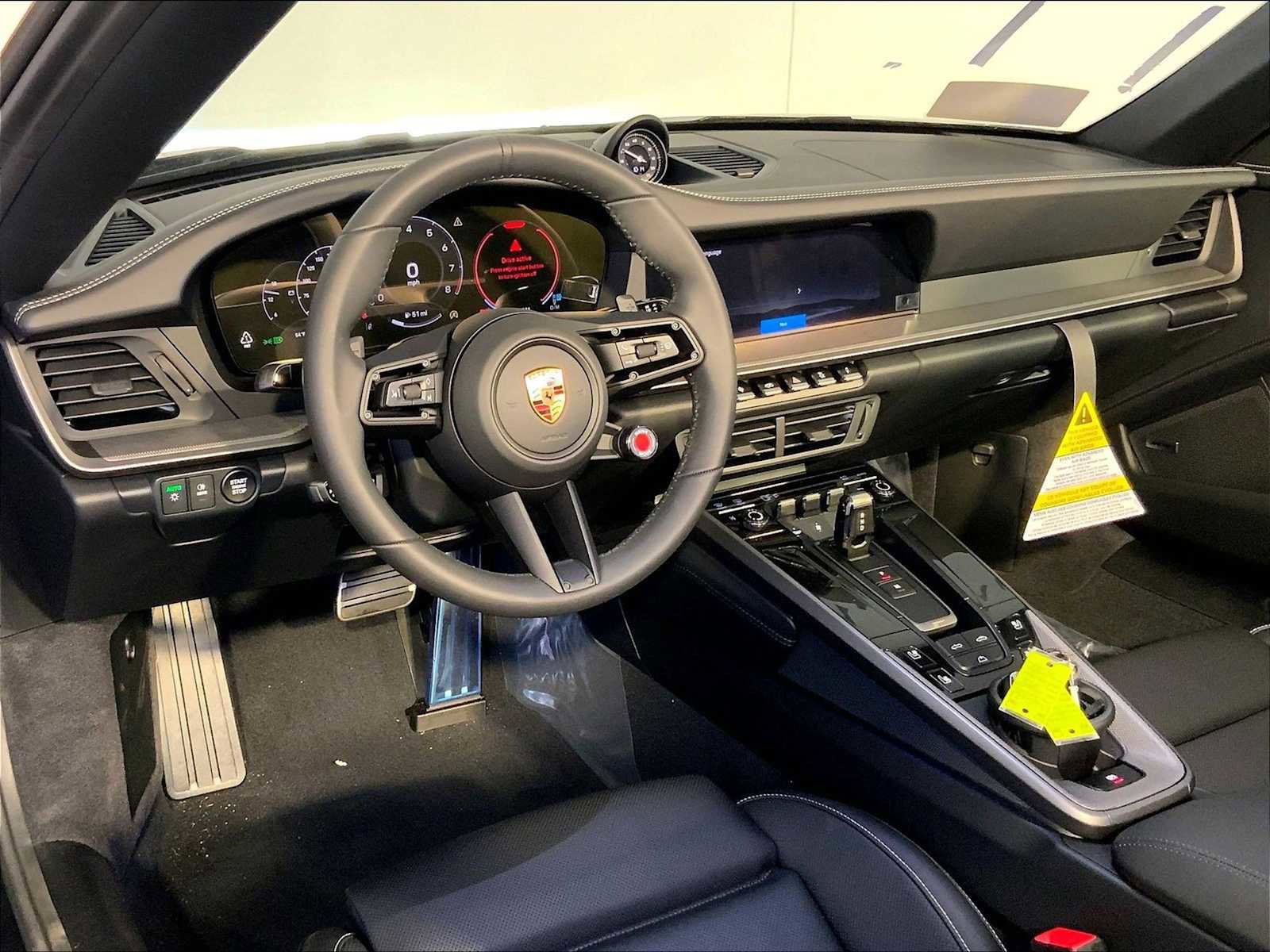 New 2026 Porsche 911 Carrera RWD image 4