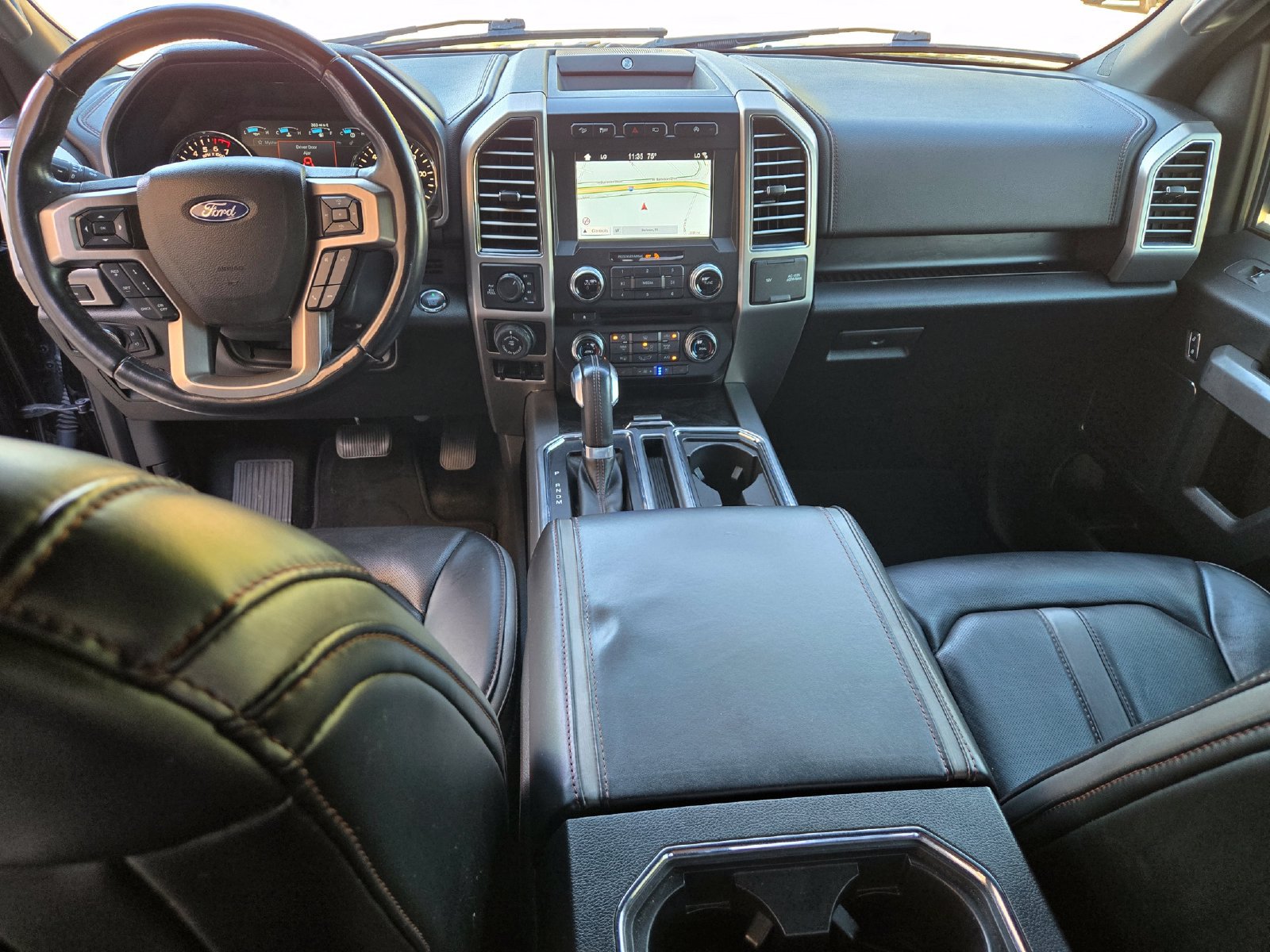 Used 2018 Ford F150 Platinum w/ Equipment Group 701A Luxury AWD/4WD image 8