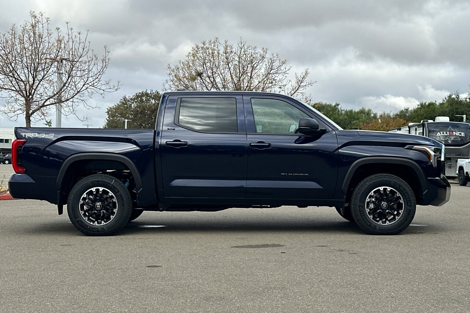 New 2026 Toyota Tundra SR5 image 3