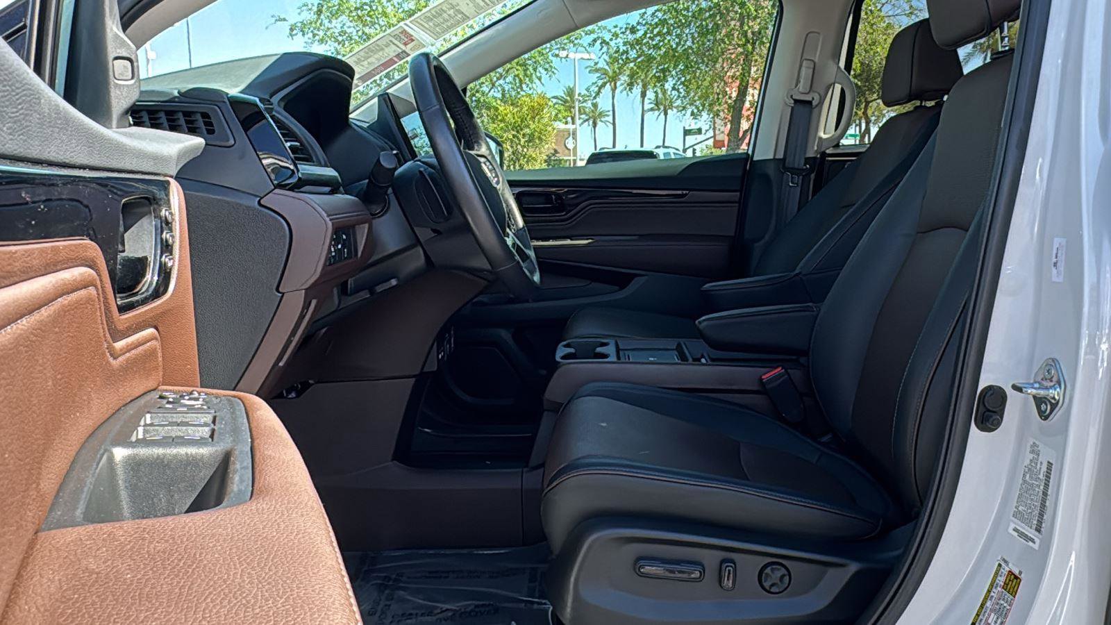 Used 2025 Honda Odyssey Elite image 26