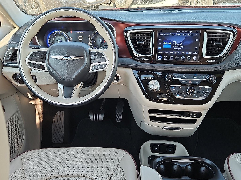 Certified 2017 Chrysler Pacifica Limited w/ Advanced Safetytec Group FWD image 17