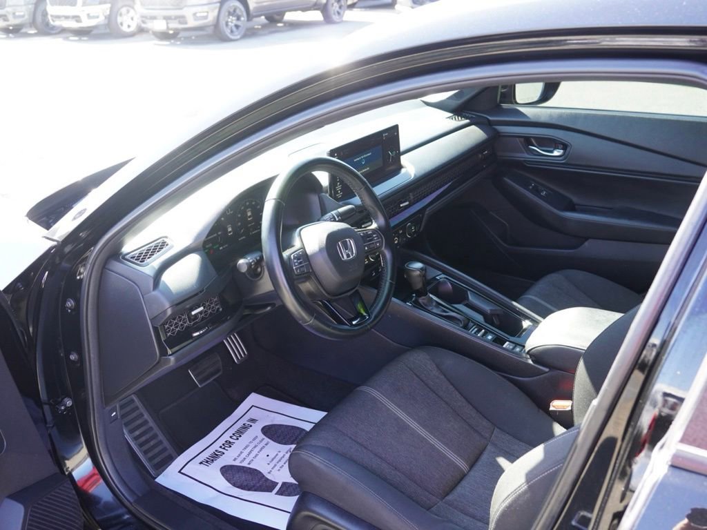 Used 2023 Honda Accord Sport image 19