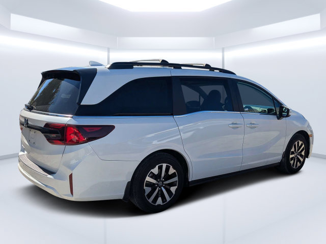 Used 2026 Honda Odyssey EX-L image 3