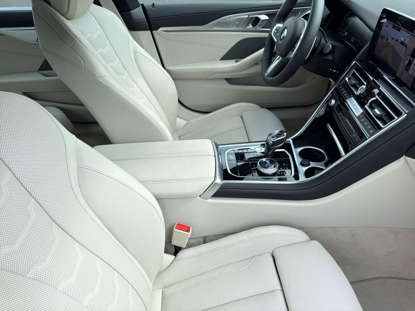 New 2026 BMW 840i w/ M Sport Professional Package RWD image 31
