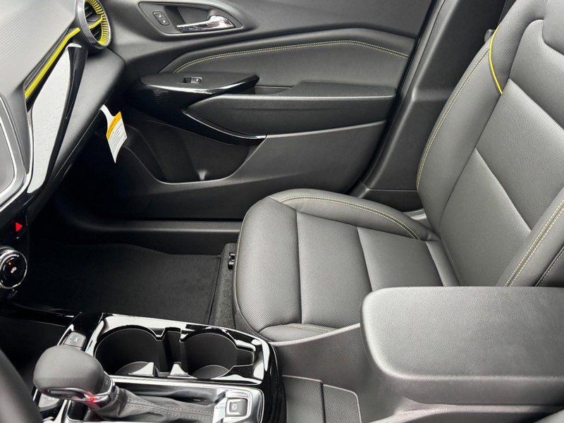New 2026 Chevrolet Trax ACTIV w/ Driver Confidence Package image 32