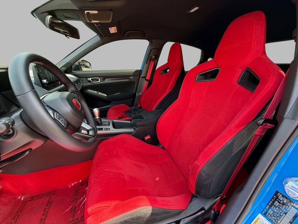 Used 2025 Honda Civic Type R image 2