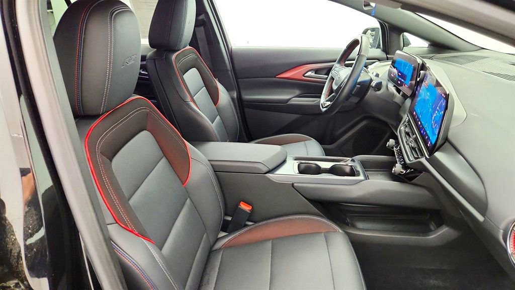 Used 2024 Chevrolet Equinox EV RS AWD/4WD image 22