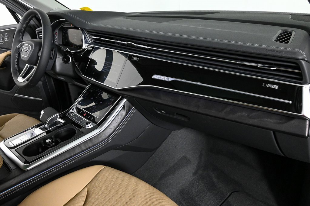 New 2025 Audi Q7 3.0T Premium Plus image 25