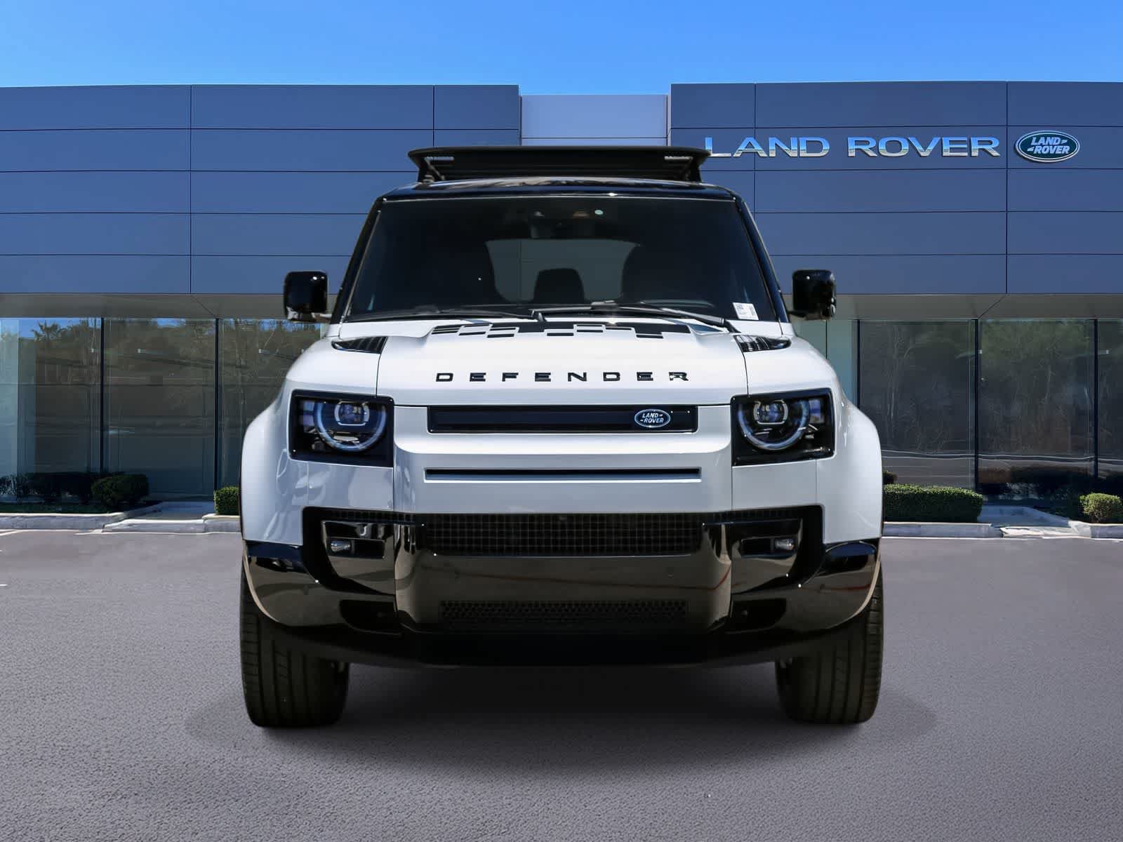 New 2026 Land Rover Defender 110 X-Dynamic SE AWD/4WD image 2