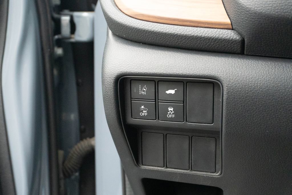 Used 2020 Honda CR-V Touring image 22