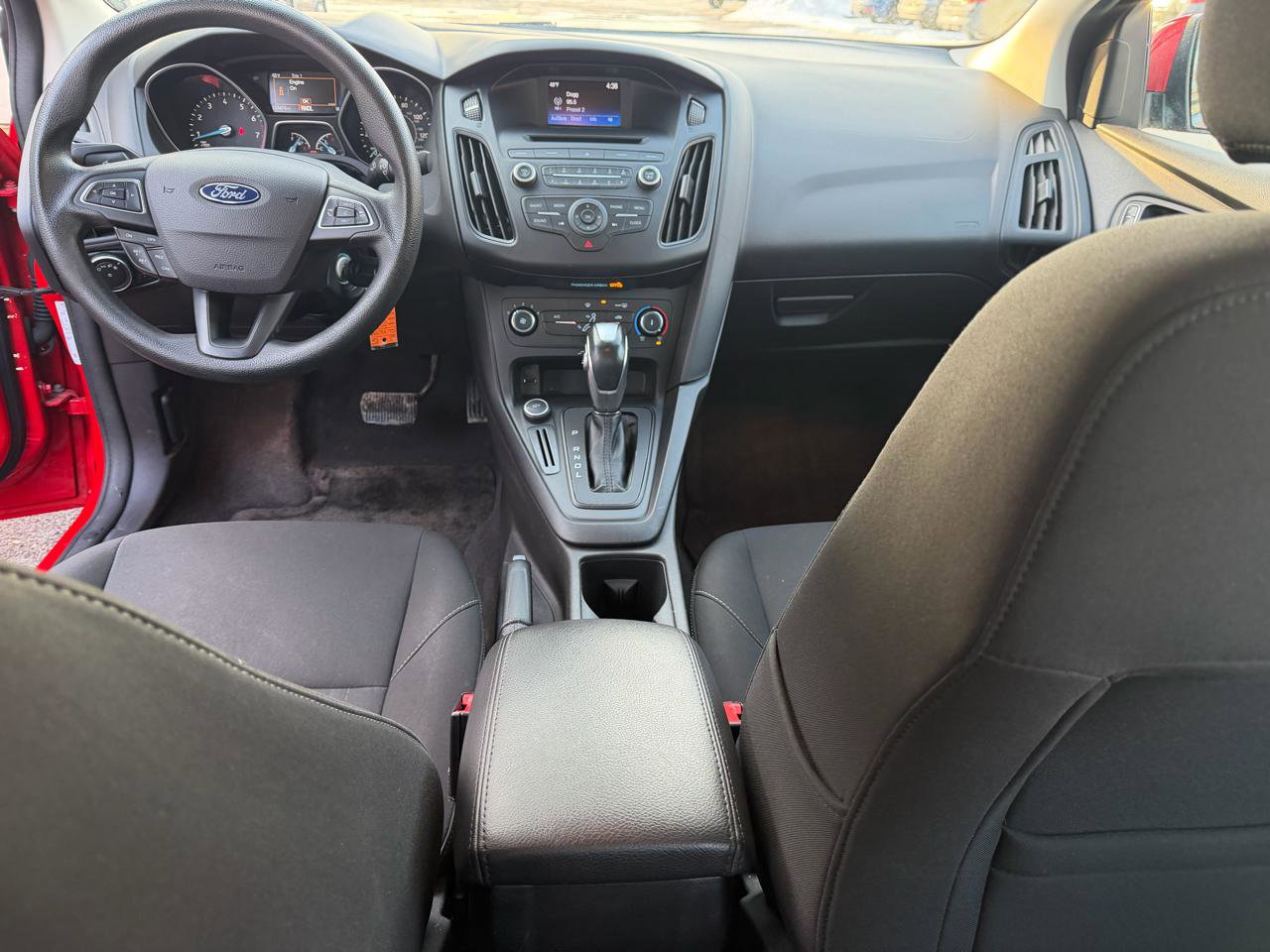 Used 2016 Ford Focus SE image 10