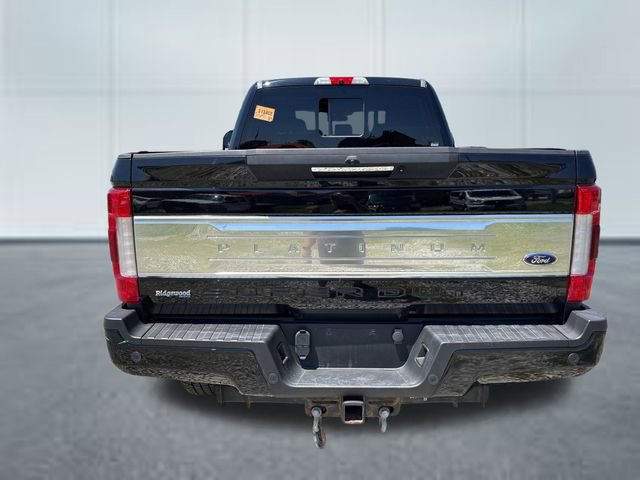 Used 2017 Ford F250 Platinum w/ Platinum Ultimate Package AWD/4WD image 3