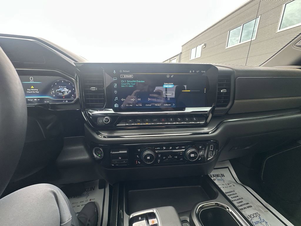 Used 2025 Chevrolet Silverado 1500 ZR2 w/ Technology Package image 22