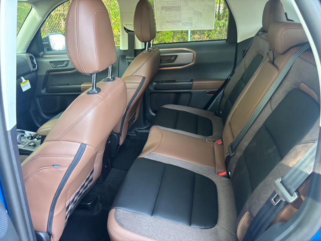 New 2025 Ford Bronco Sport Outer Banks w/ Outer Banks Tech Package+ image 11