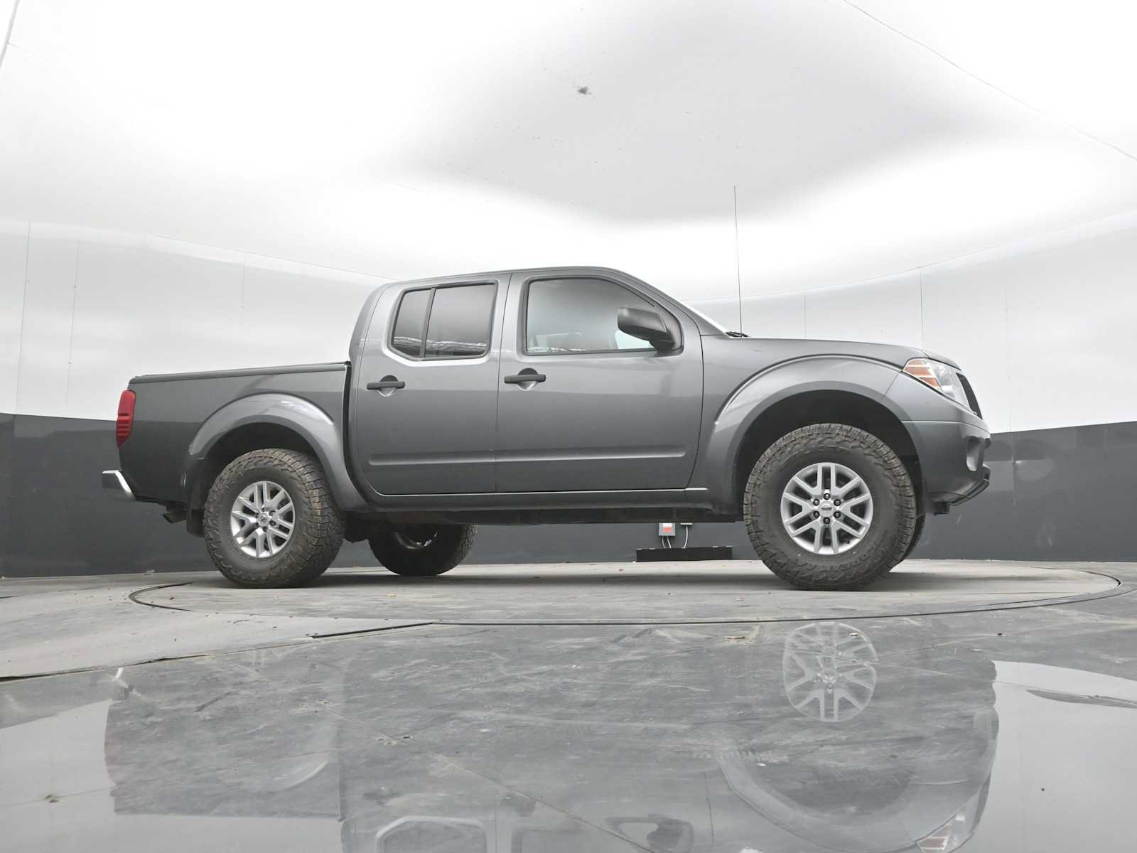 Used 2021 Nissan Frontier SV AWD/4WD image 28