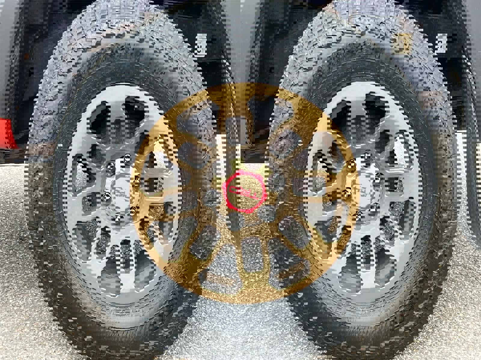 Used 2017 Toyota Tacoma TRD Off-Road image 14