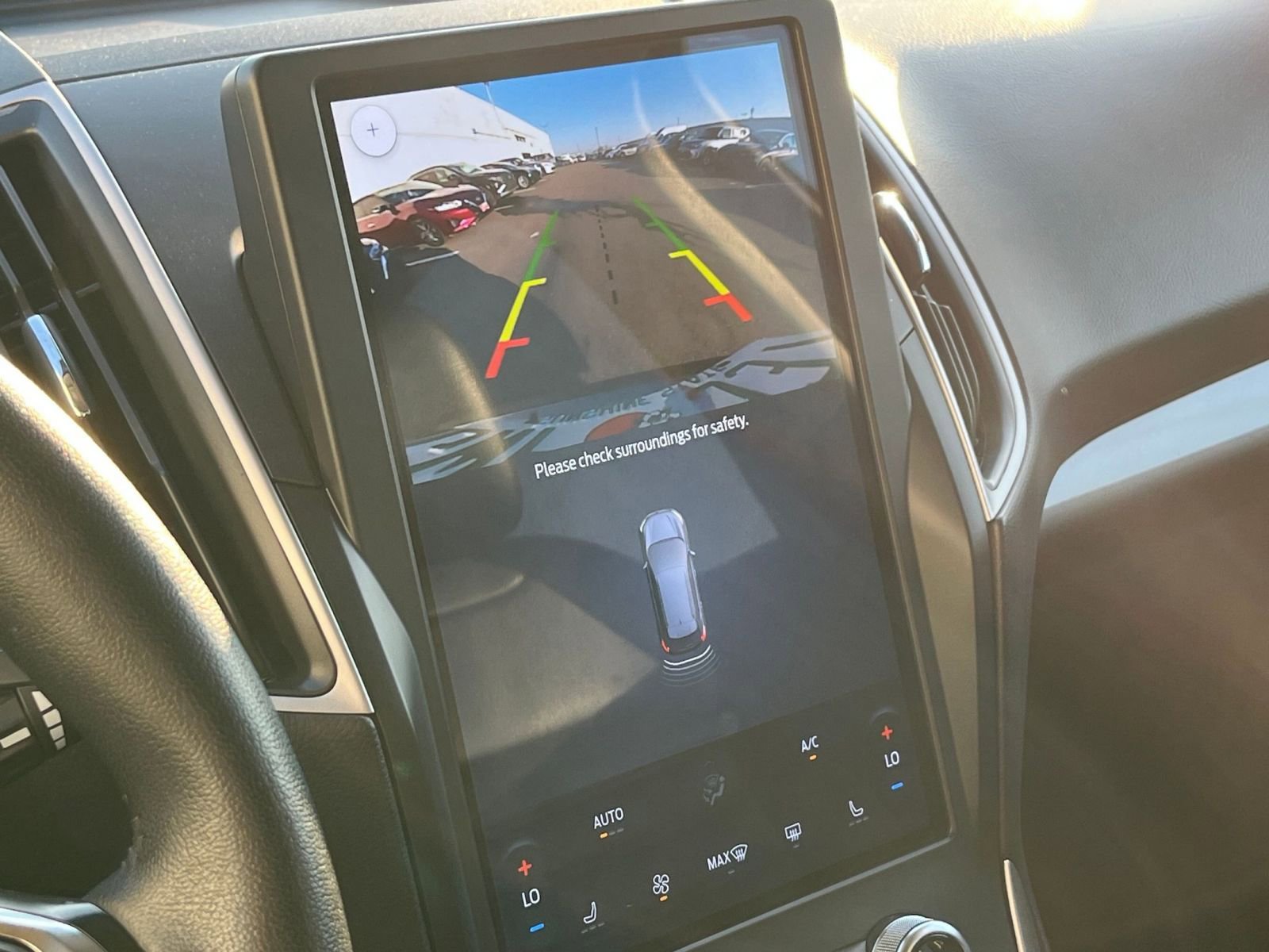 Used 2024 Ford Edge SEL image 24