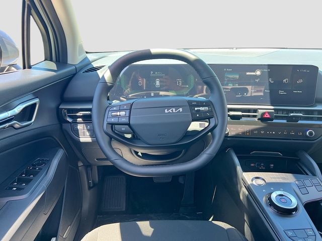 New 2026 Kia Sportage LX FWD image 21
