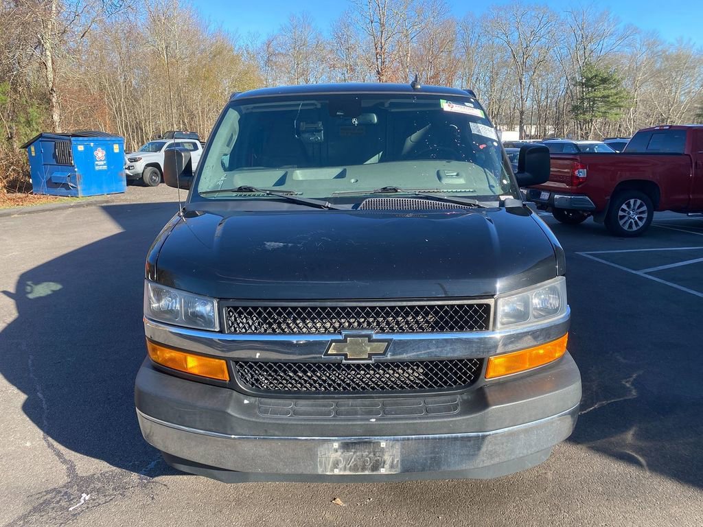 Used 2019 Chevrolet Express 2500 w/ Driver Convenience Package image 3