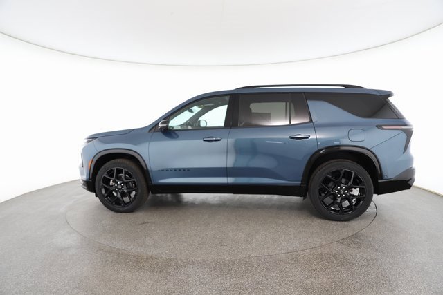 Used 2025 Chevrolet Traverse RS image 7