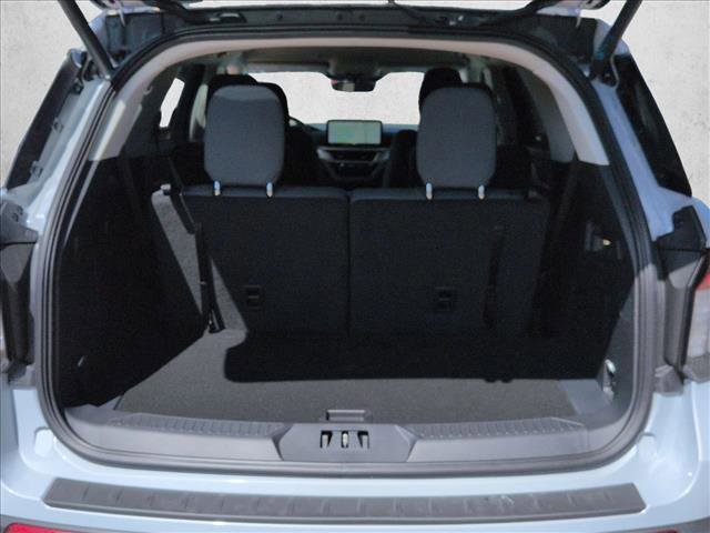 New 2026 Ford Explorer Active image 8