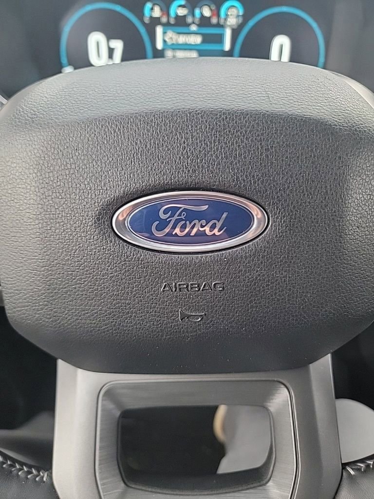 Certified 2022 Ford F150 Lariat w/ Equipment Group 502A High image 45