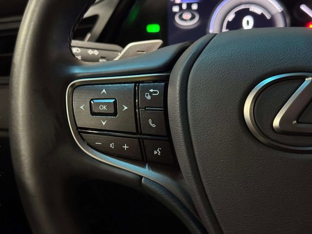 Certified 2024 Lexus ES 300h w/ Premium Package FWD image 18