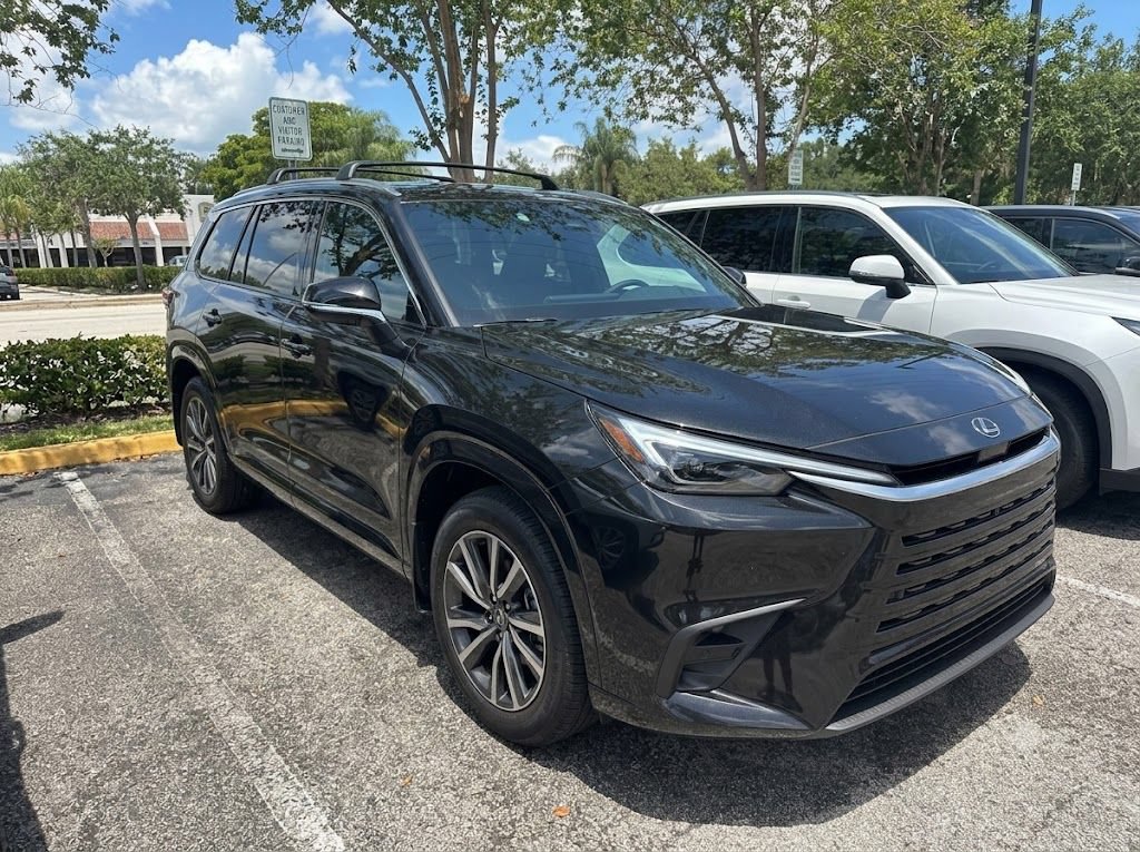 Used 2024 Lexus TX 350 FWD w/ Captains Chair Package