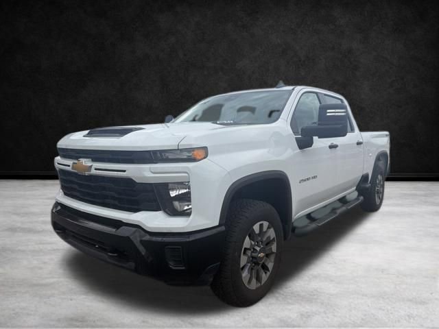 Used 2025 Chevrolet Silverado 2500 Custom w/ Custom Convenience Package image 8