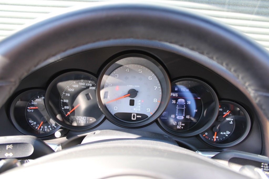 Used 2016 Porsche 911 Carrera S image 23