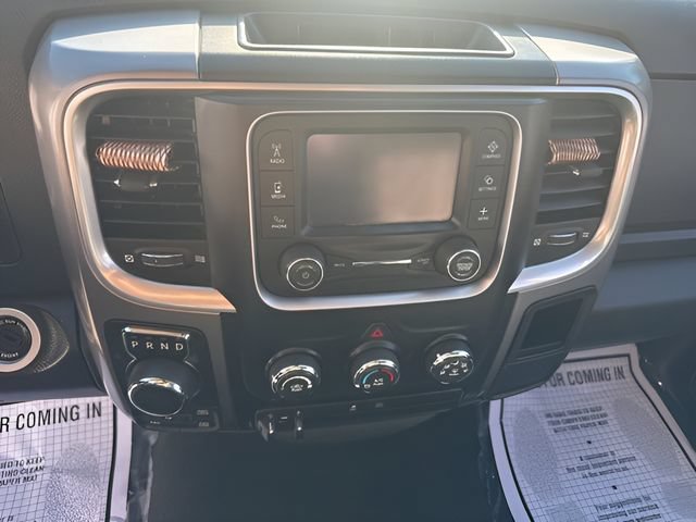 Used 2022 RAM 1500 Classic SLT w/ Trailer Tow Group AWD/4WD image 17